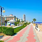 Jesolo Garden Beach House - Host Solution